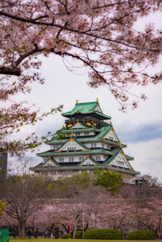 osaka-castle-japan-1016